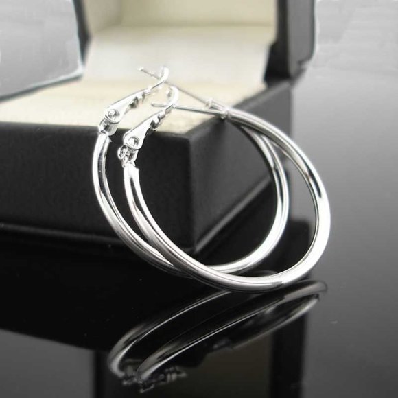18K White Gold Filled 30mm Smooth Hoop Dangle Earrings 1.18" Womens Classic Gift - Picture 2 of 3